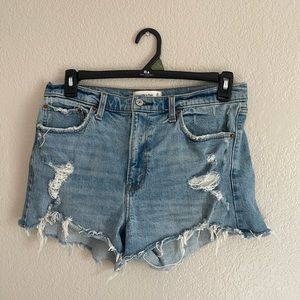 Abercrombie and Fitch high rise mom shorts